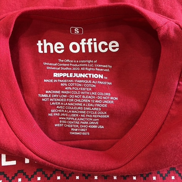 The Office Christmas Dwight Schrute in size Small - Picture 6 of 7